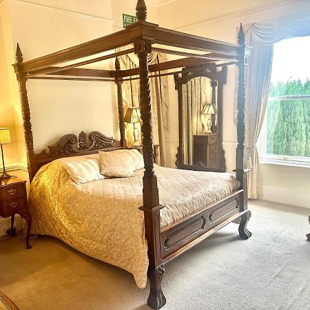 Munstone House Hotel เฮริฟอร์ด ภายนอก รูปภาพ
